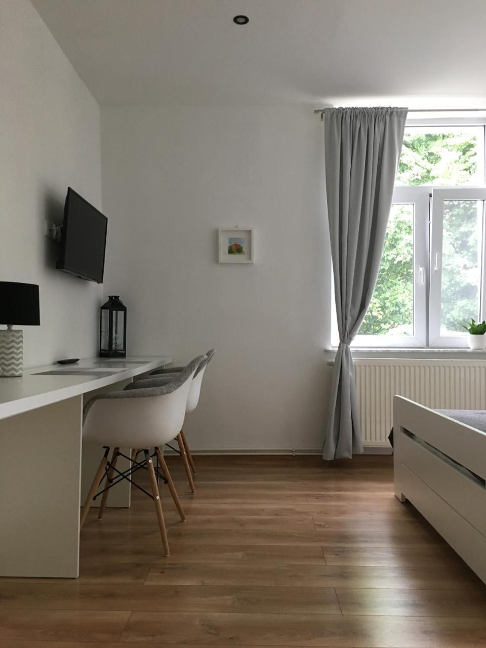 Noclegi Pod Klonem Sandomir Extérieur photo